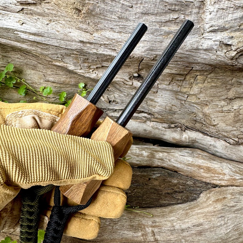 Magnesium Fire Starter - New Outdoor Flint Fire Starter with